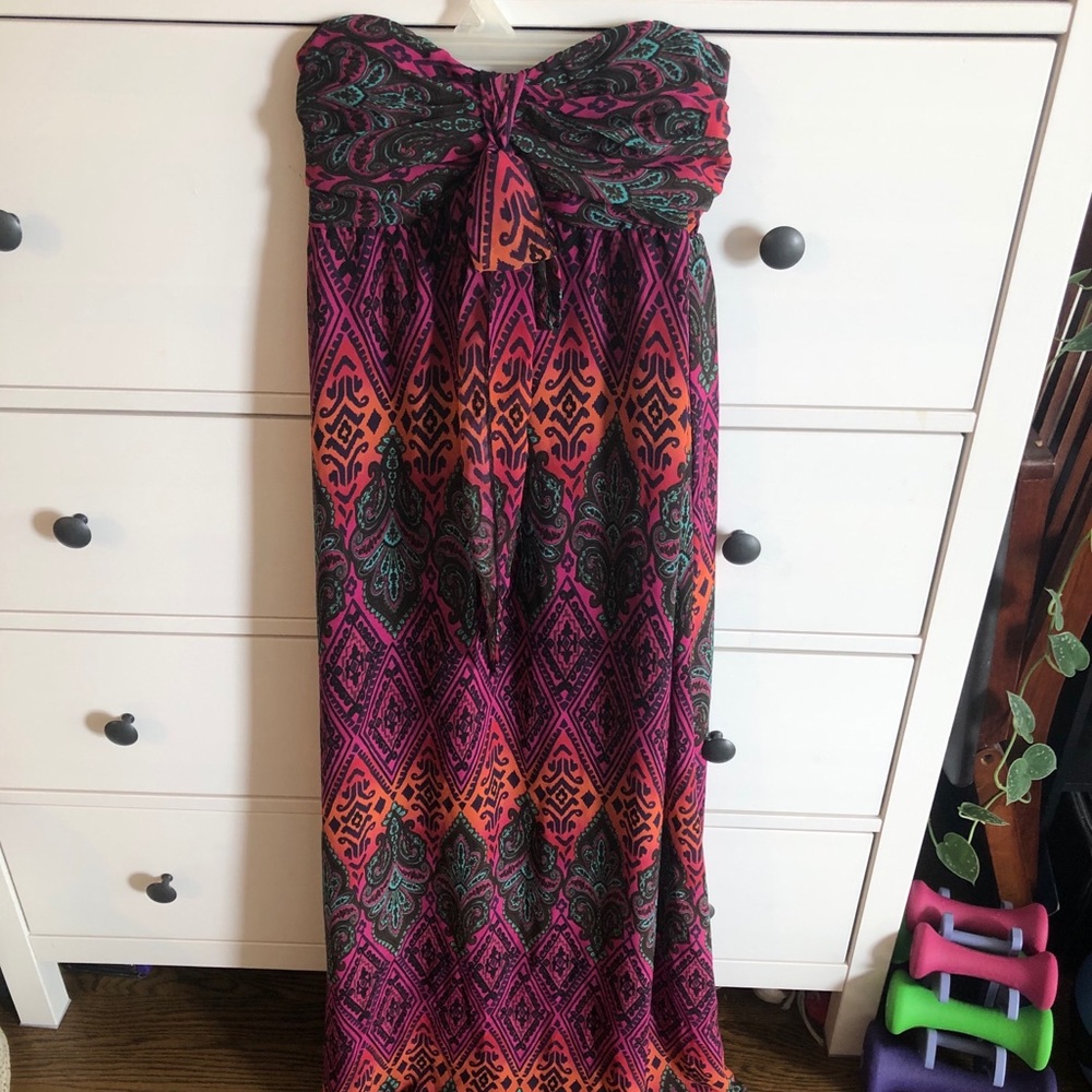 Colorful strapless maxi